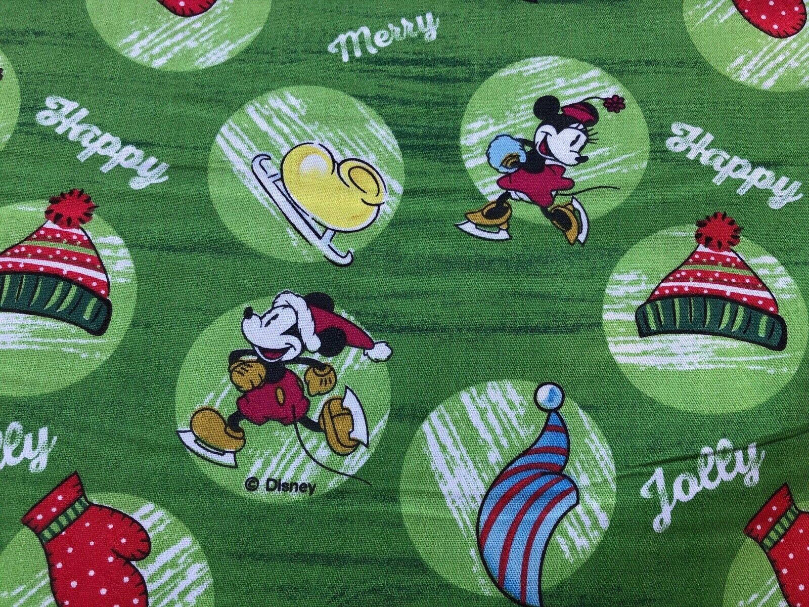 Mickey & Minnie Mouse Christmas Joy Cotton